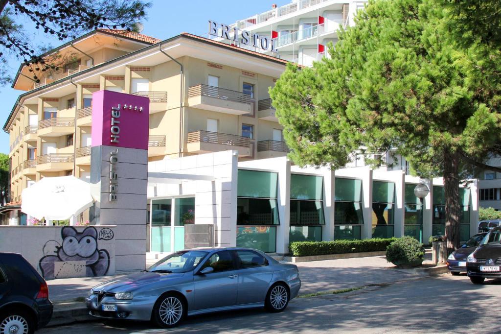 Hotel Bristol リニャーノ・サッビアドーロ エクステリア 写真